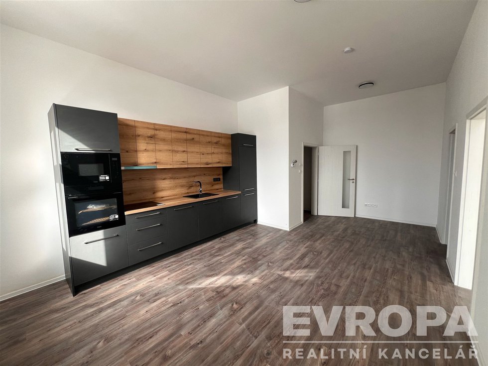 Pronájem bytu 2+kk 43 m², Žirovnice