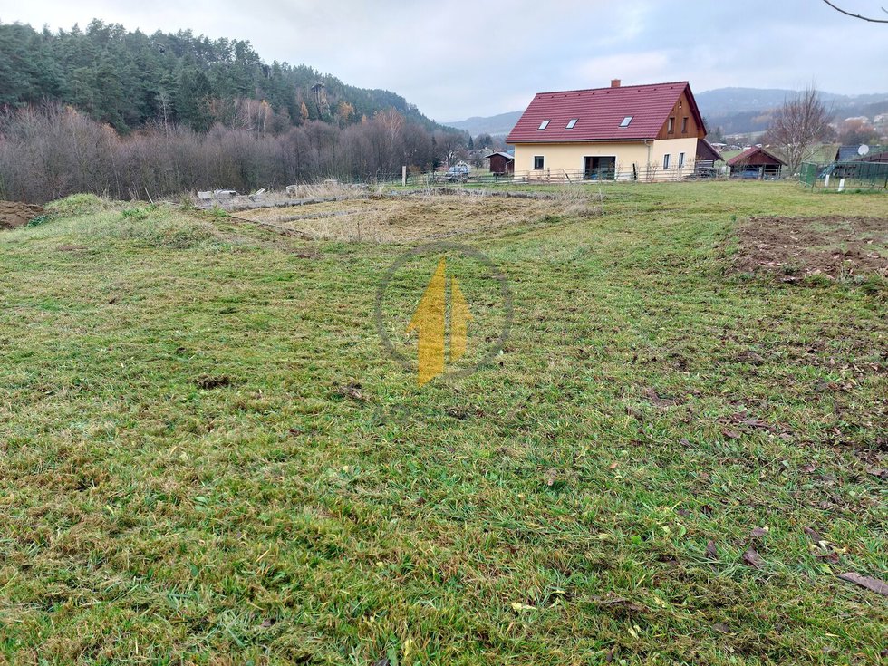 Prodej stavební parcely 1253 m², Klokočí