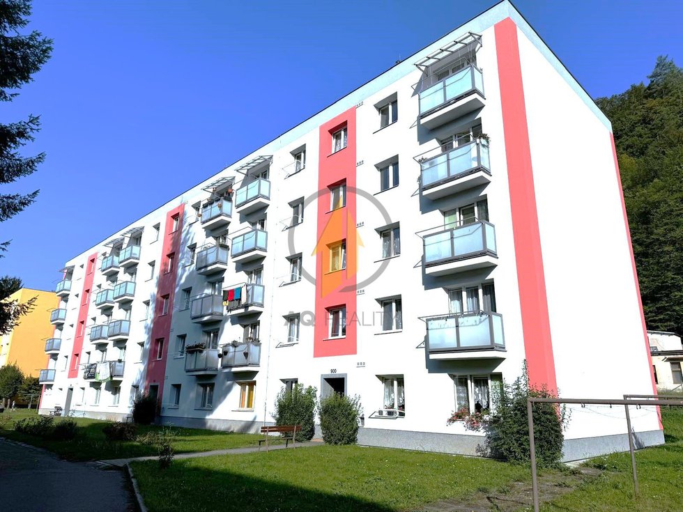 Prodej bytu 2+1 51 m², Úpice