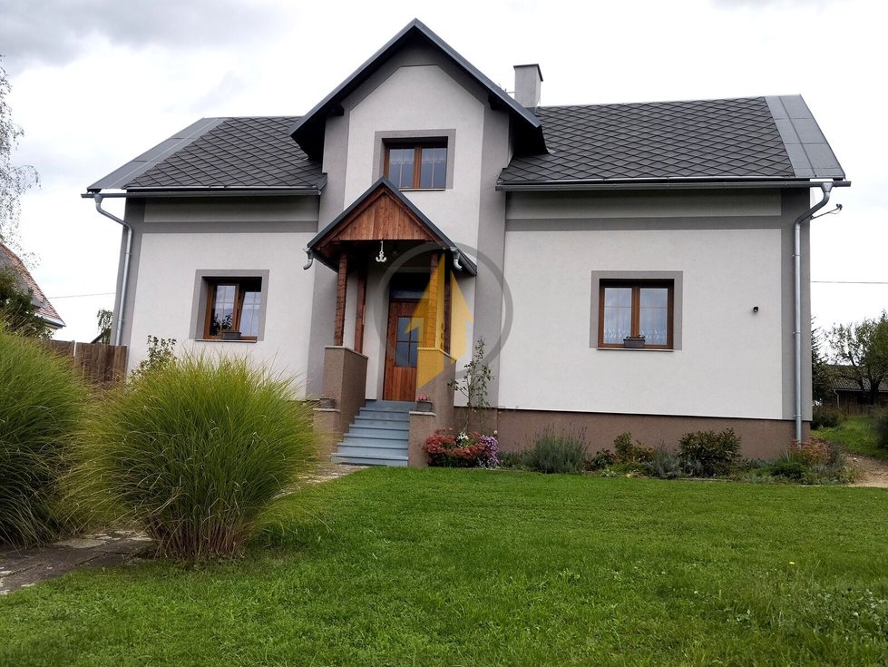 Pronájem bytu 2+1 50 m², Karlovice