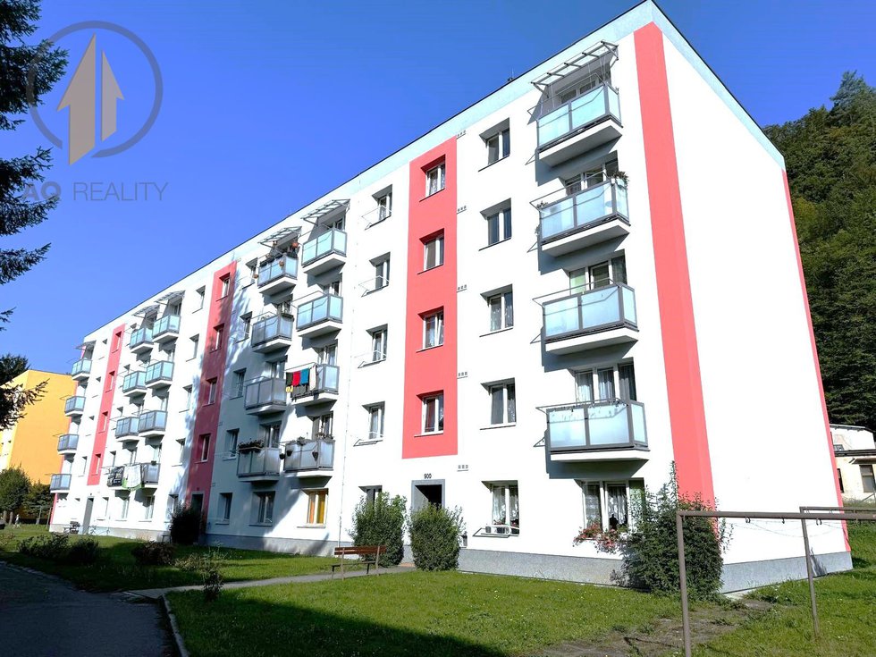 Prodej bytu 2+1 51 m², Úpice