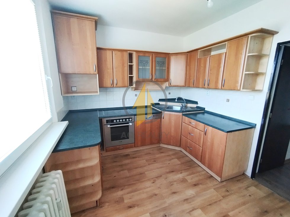 Pronájem bytu 3+1 75 m², Turnov