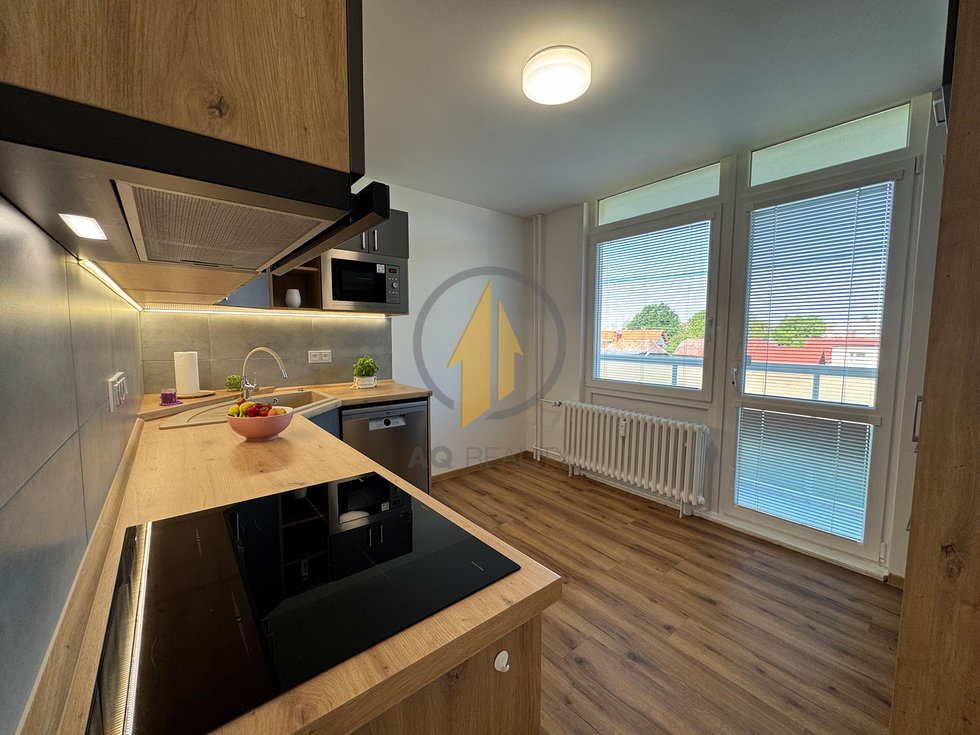 Pronájem bytu 3+1 74 m², Jičín