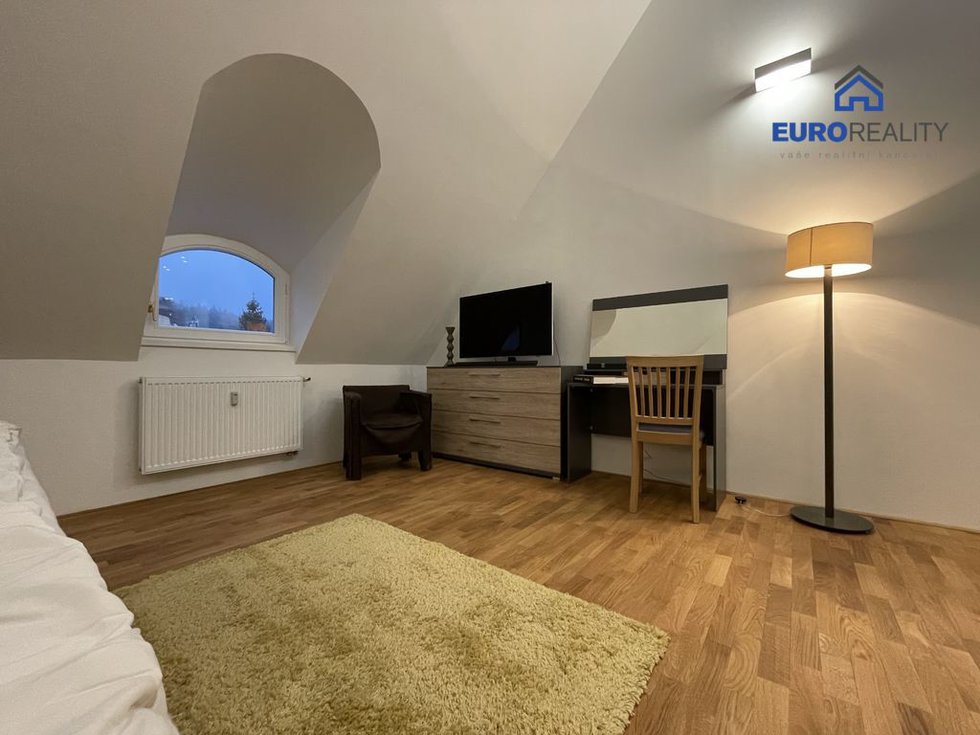 Prodej bytu 2+kk 55 m², Mariánské Lázně