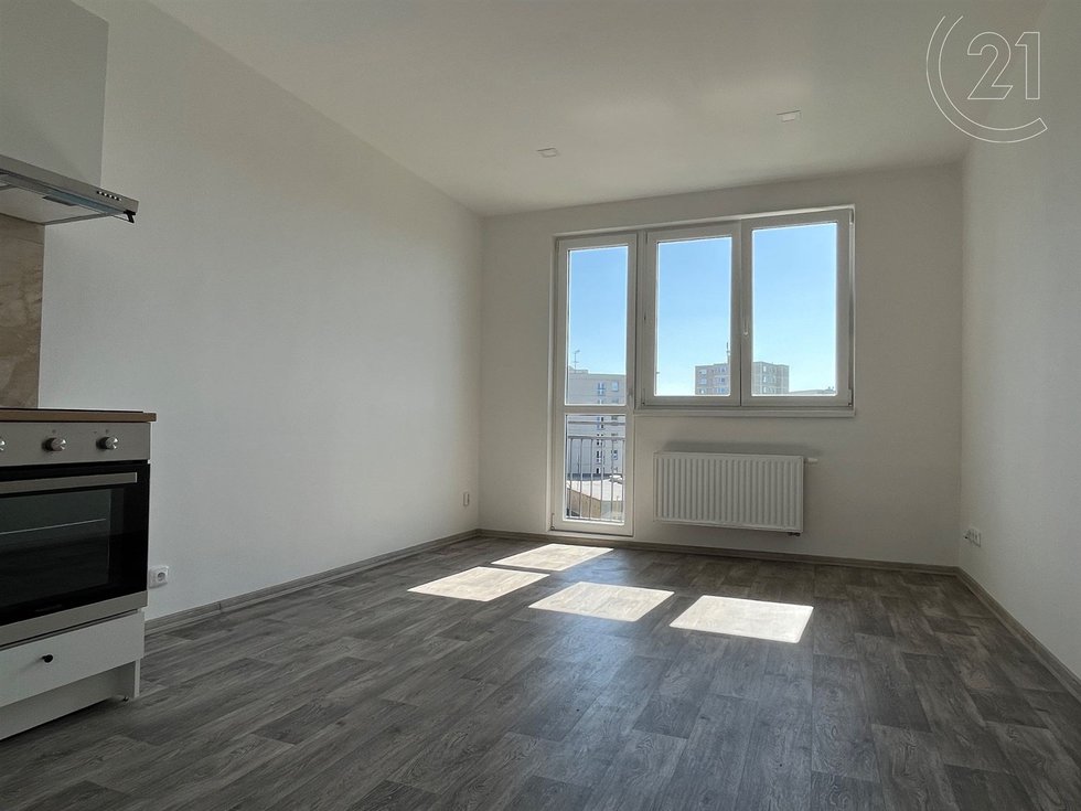 Pronájem bytu 2+kk 46 m², Stráž pod Ralskem