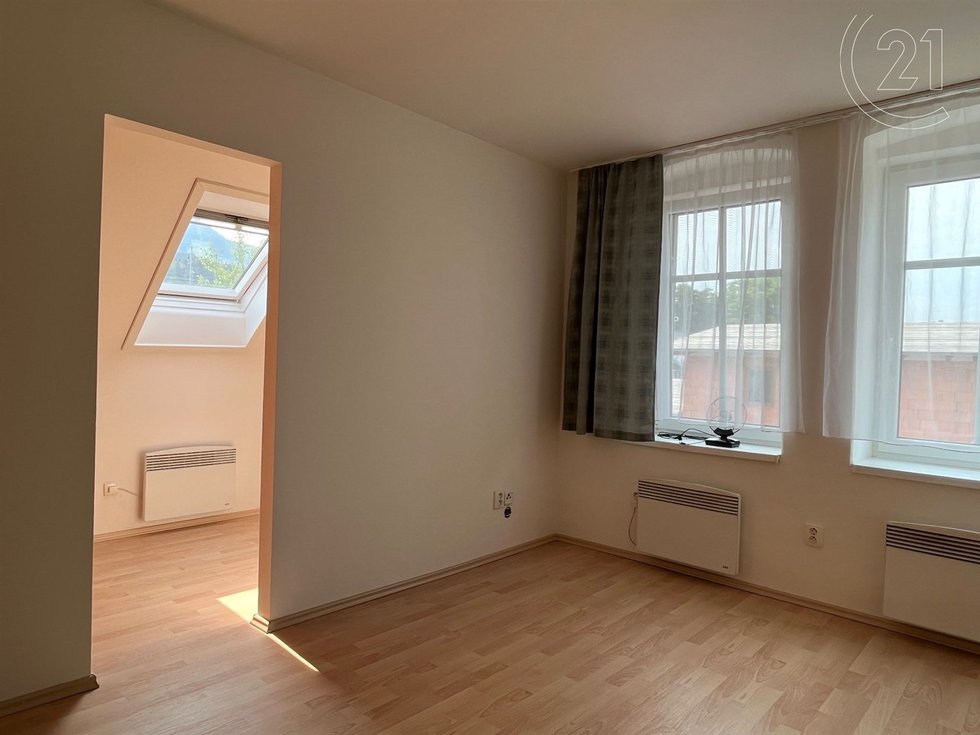 Pronájem bytu 1+kk, garsoniery 40 m², Liberec