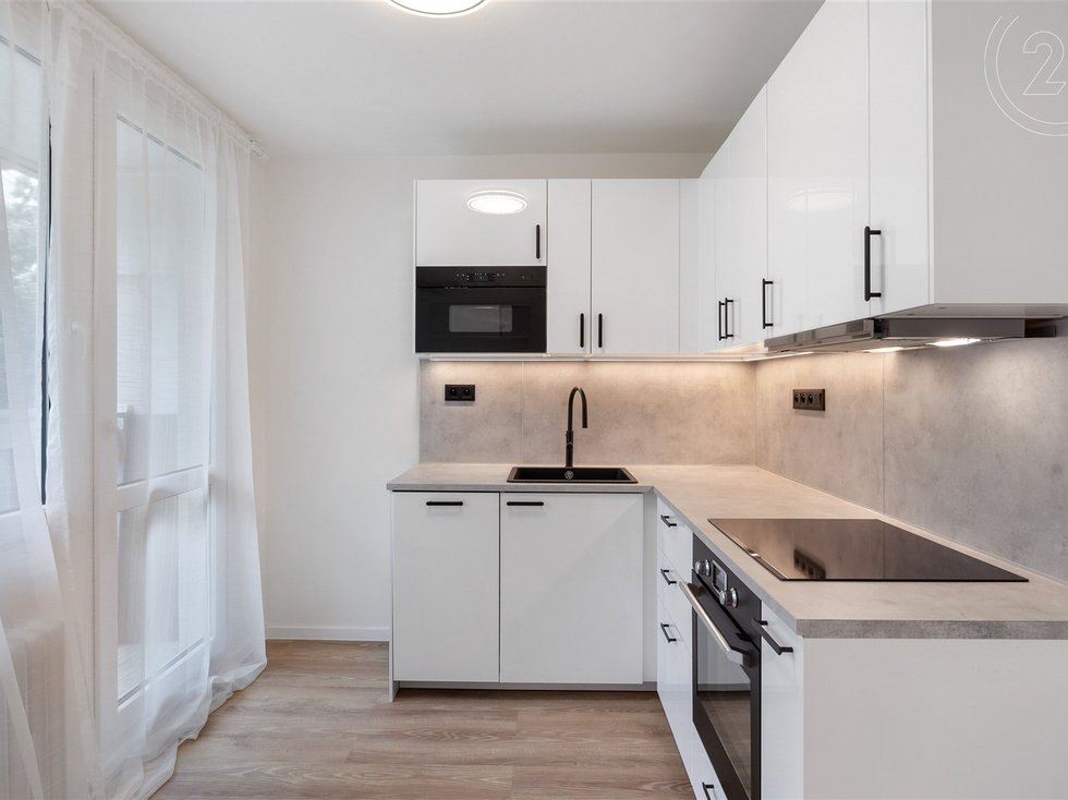 Pronájem bytu 3+kk 62 m², Praha