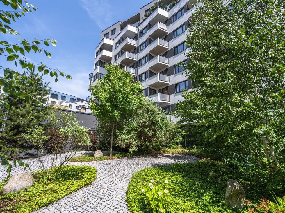 Pronájem bytu 2+kk 54 m², Praha
