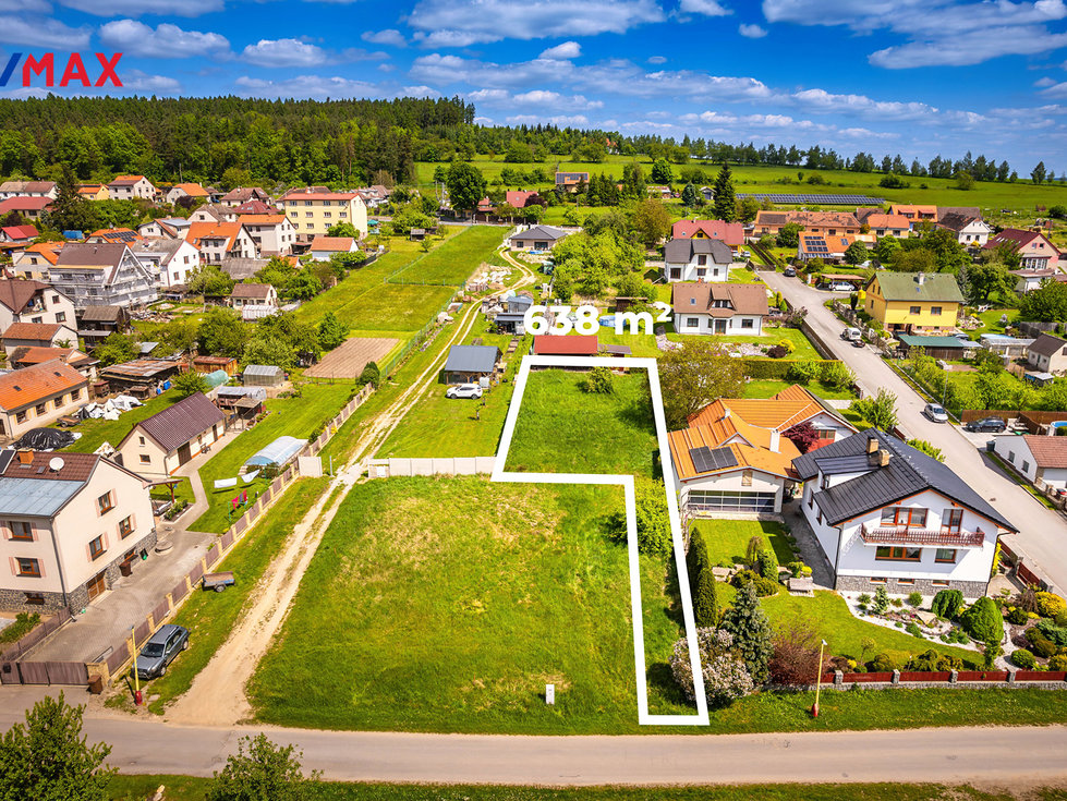 Prodej stavební parcely 638 m², Kluky