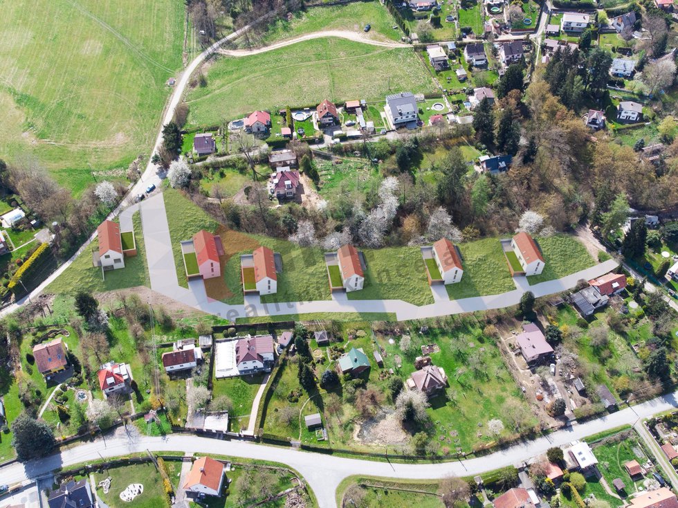 Prodej stavební parcely 8180 m², Hradištko