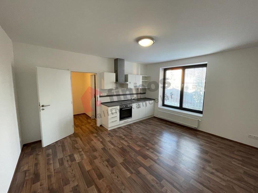 Pronájem bytu 1+kk, garsoniery 31 m², Vlašim