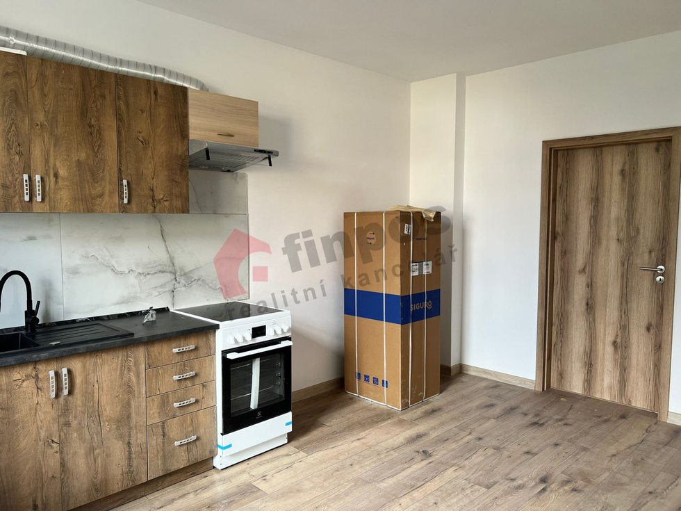 Pronájem bytu 1+kk, garsoniery 39 m², Benešov