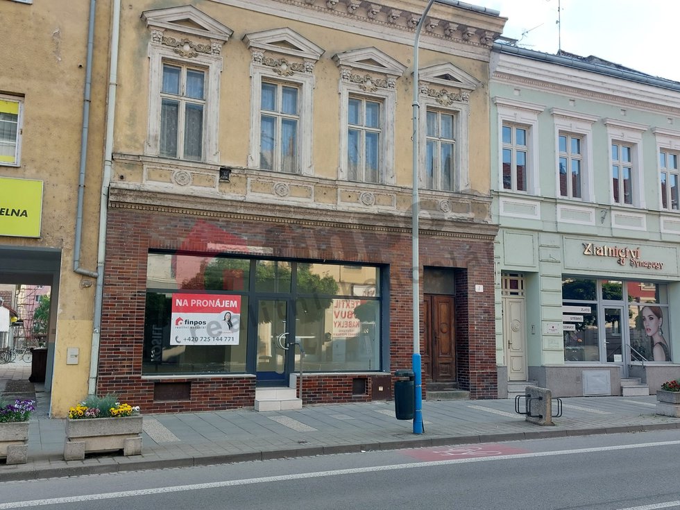 Pronájem obchodu 116 m², Břeclav