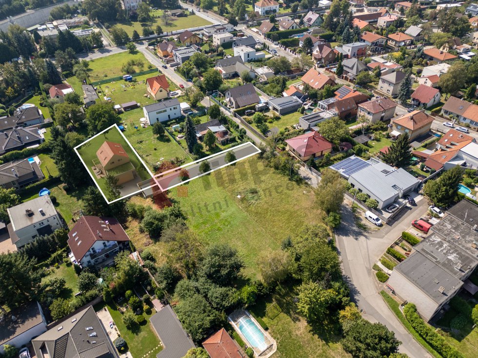 Prodej stavební parcely 907 m², Praha