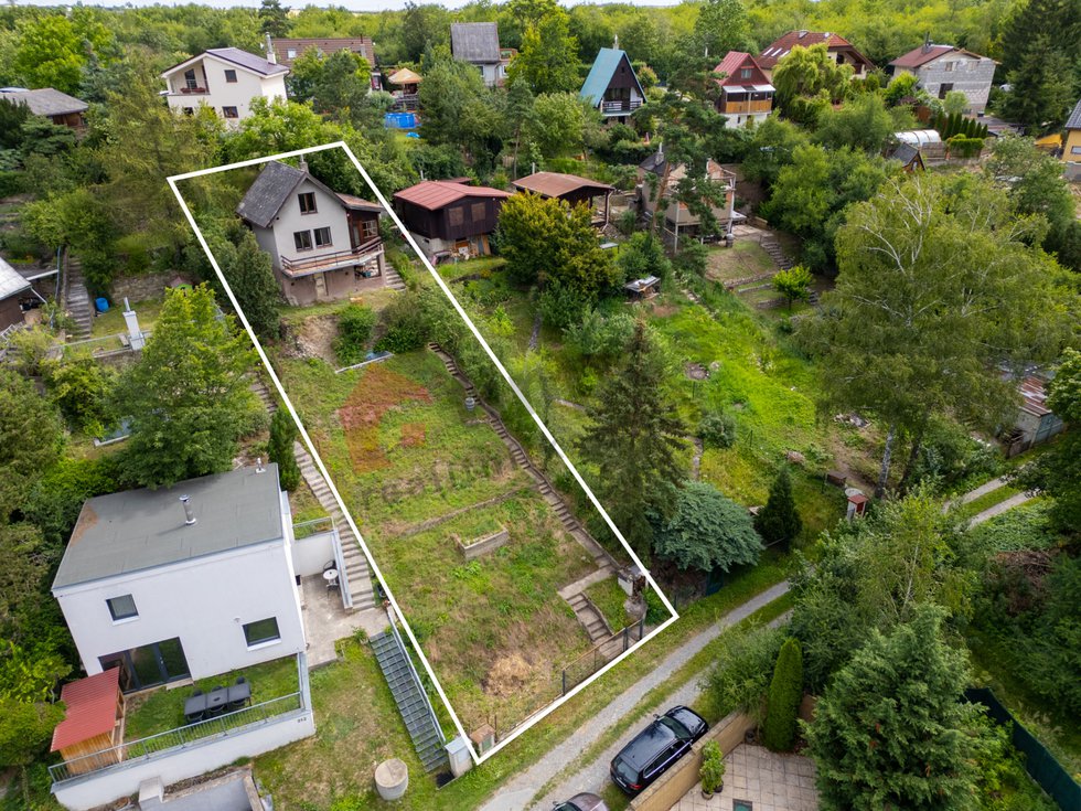 Prodej stavební parcely 451 m², Statenice