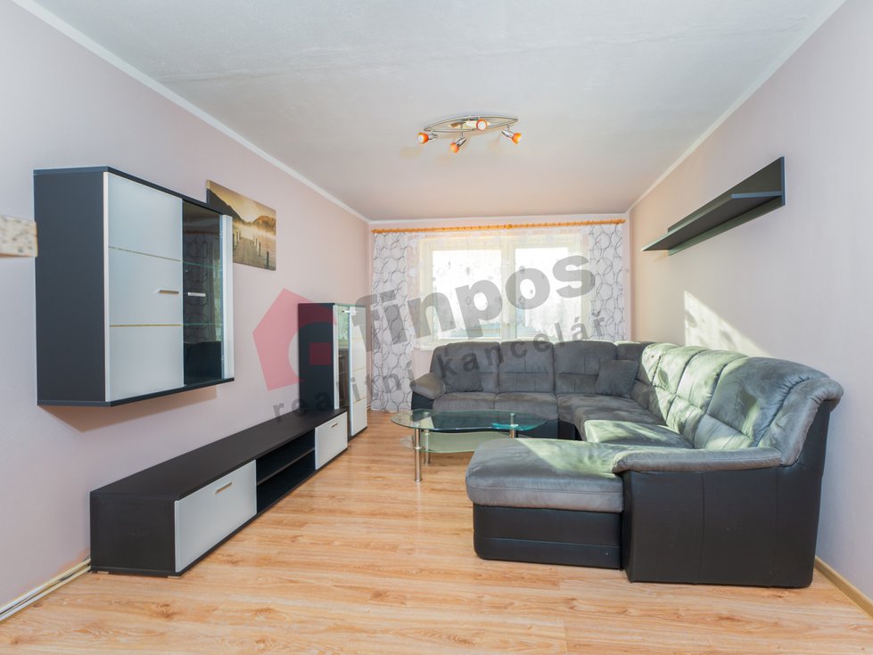 Prodej bytu 4+1 92 m², Veliš