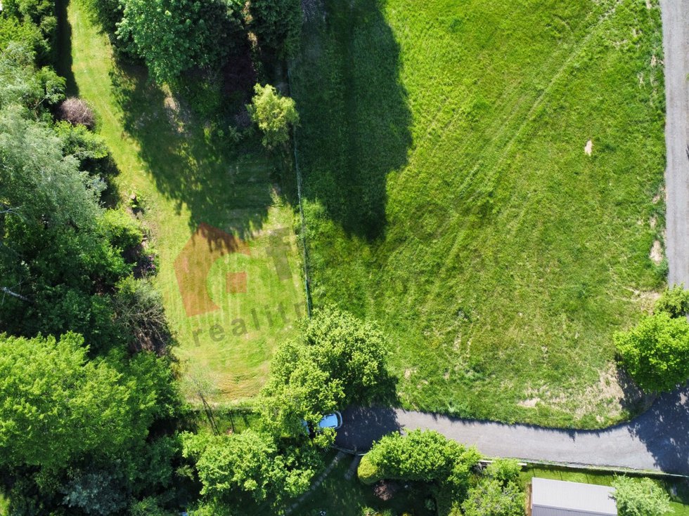 Prodej stavební parcely 1000 m², Vlašim