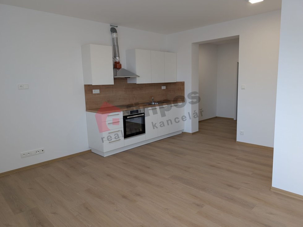 Pronájem bytu 1+kk, garsoniery 40 m², Vlašim
