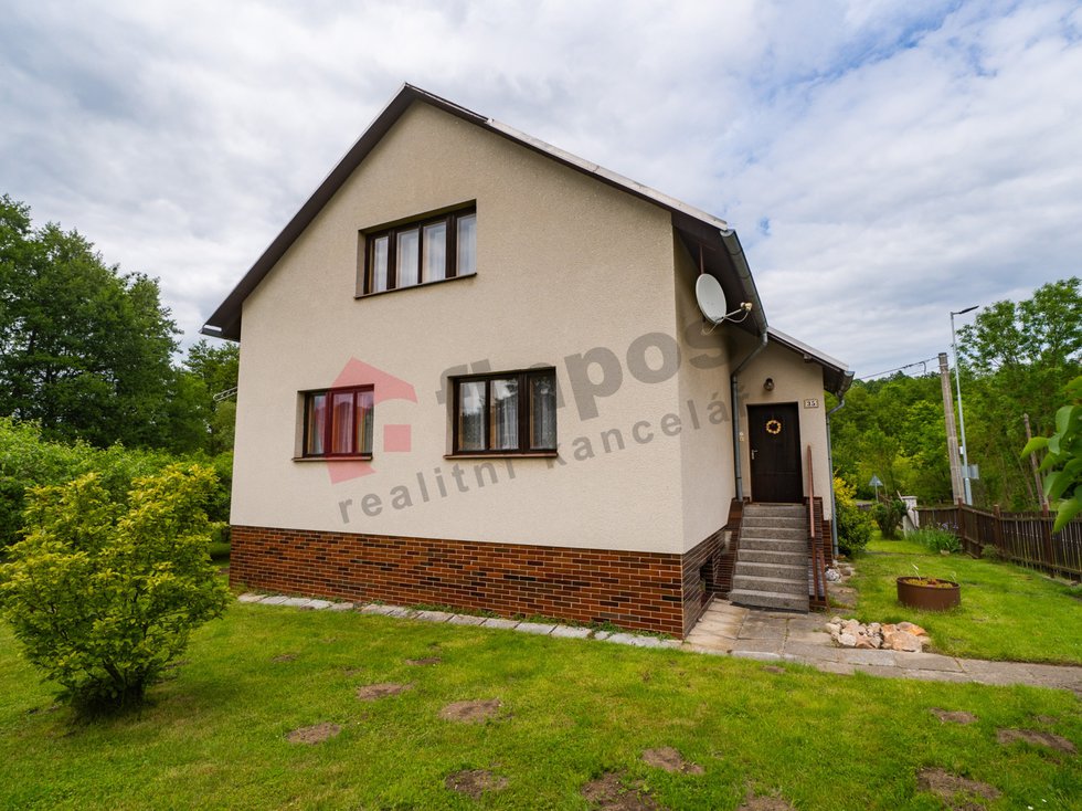 Prodej rodinného domu 277 m², Sedlec-Prčice