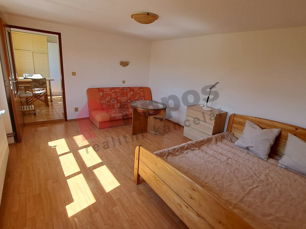Pronájem bytu 1+1 35 m², Újezd u Brna