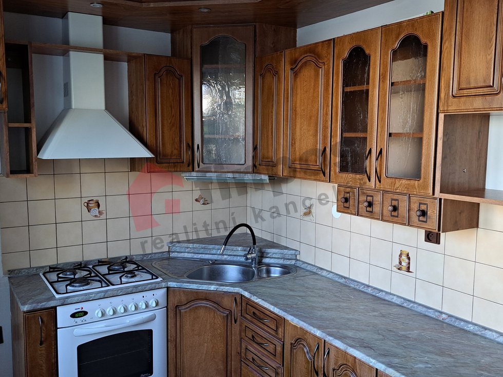 Pronájem bytu 3+1 64 m², Břeclav