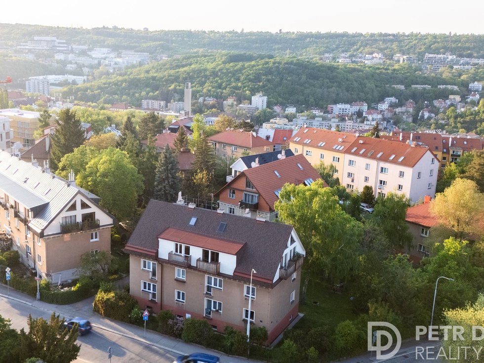 DJI_20250501191433_0970_D_PEGAC