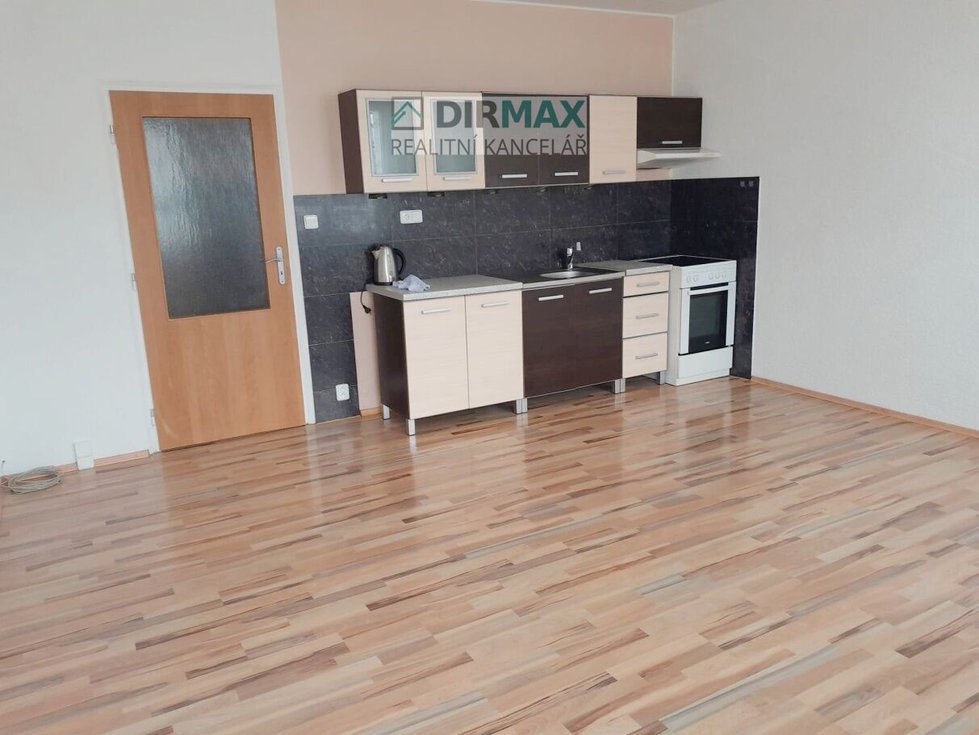 Pronájem bytu 1+kk, garsoniery 32 m², Plzeň