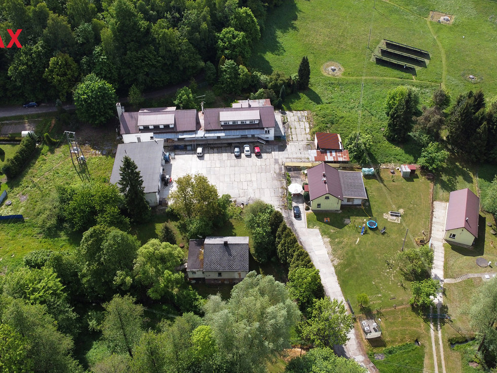 +420 604 191 744 I denisa.myslivcova@re-max.cz