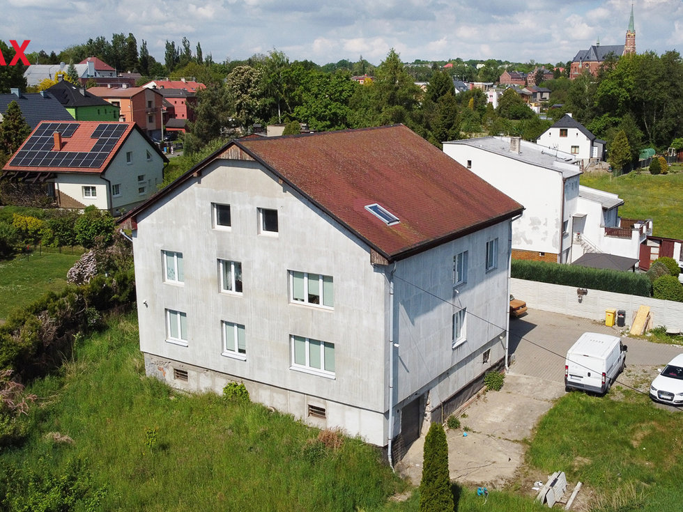 +420 604 191 744 I denisa.myslivcova@re-max.cz