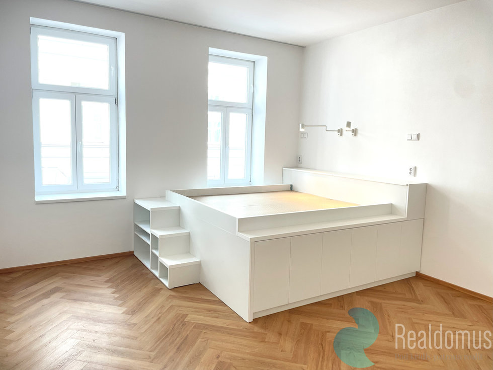 Pronájem bytu 1+1 48 m², České Budějovice