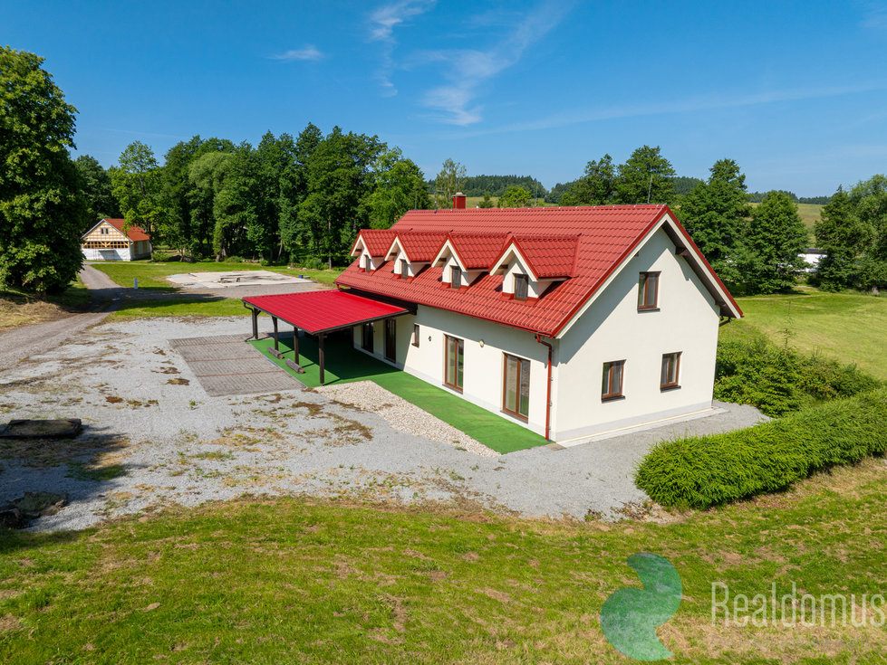 Prodej Ostatních komerčních prostor 231 m², Horní Stropnice