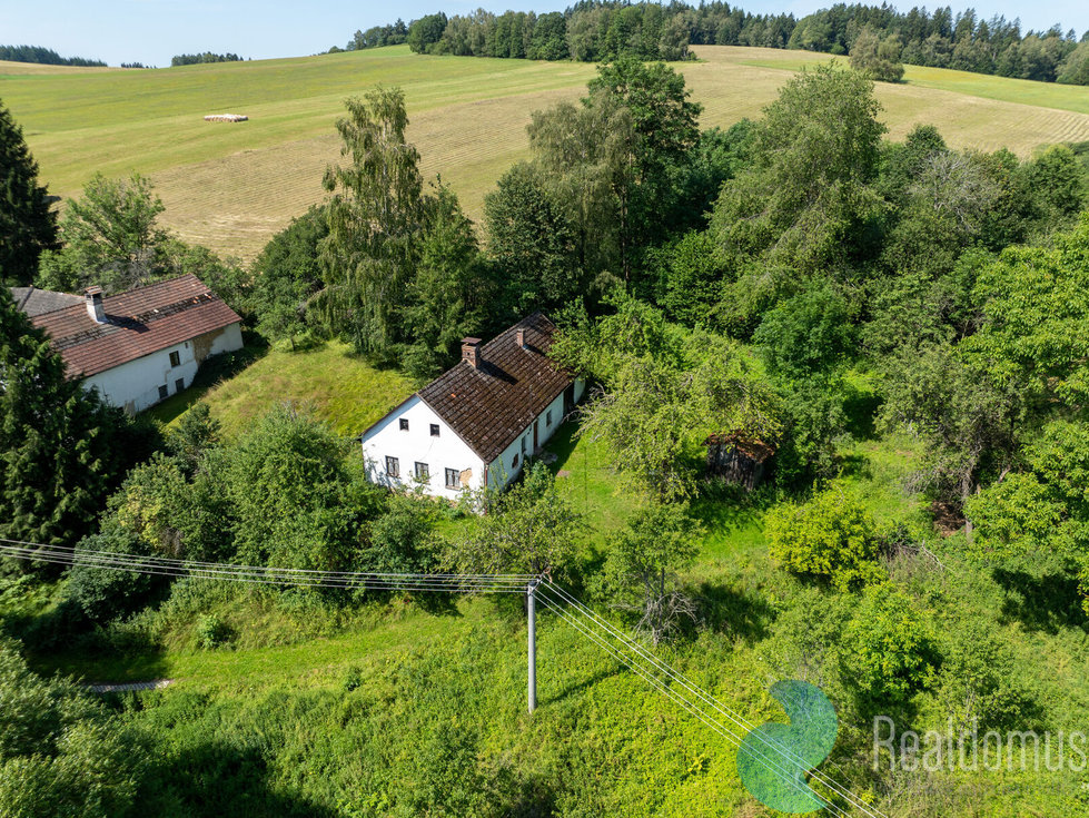 Prodej chalupy 138 m², Benešov nad Černou