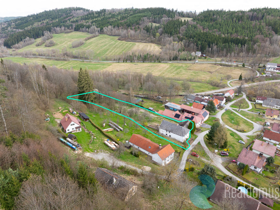 Prodej zemědělské usedlosti 200 m², Chroboly