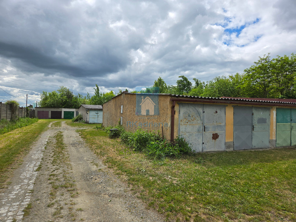 Pronájem garáže 22 m², Plzeň