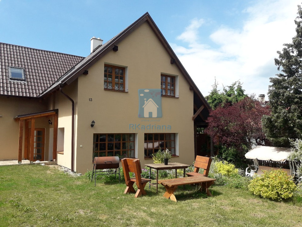 Pronájem rodinného domu 136 m², Ždírec