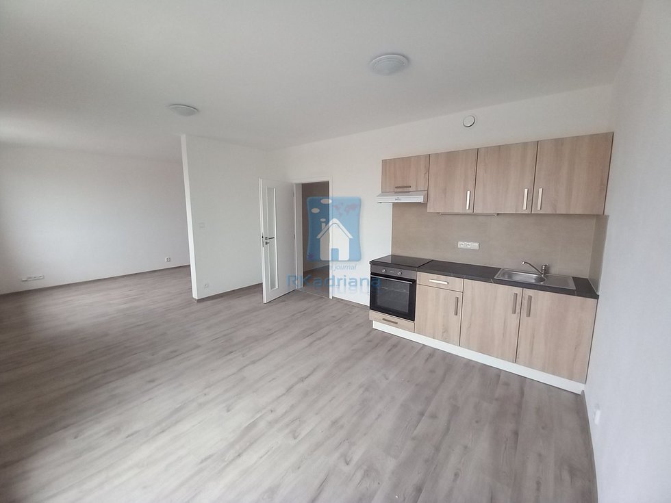 Pronájem bytu 1+kk, garsoniery 43 m², Plzeň