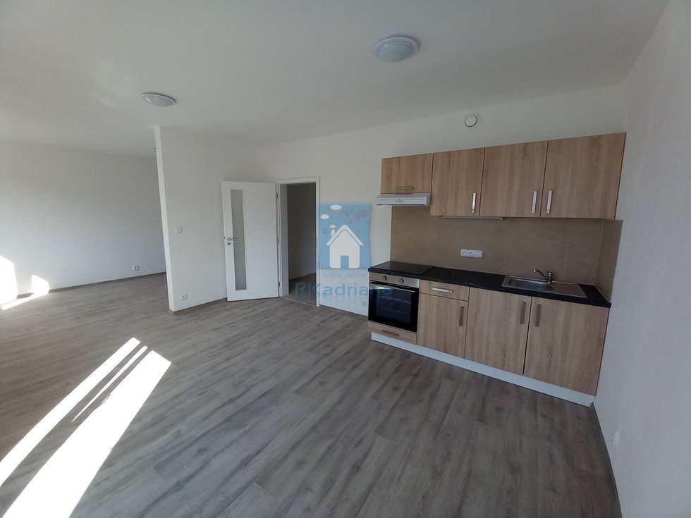 Pronájem bytu 1+kk, garsoniery 42 m², Plzeň