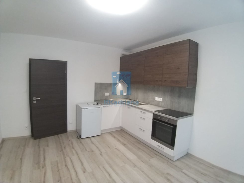 Pronájem bytu 1+kk, garsoniery 27 m², Plzeň