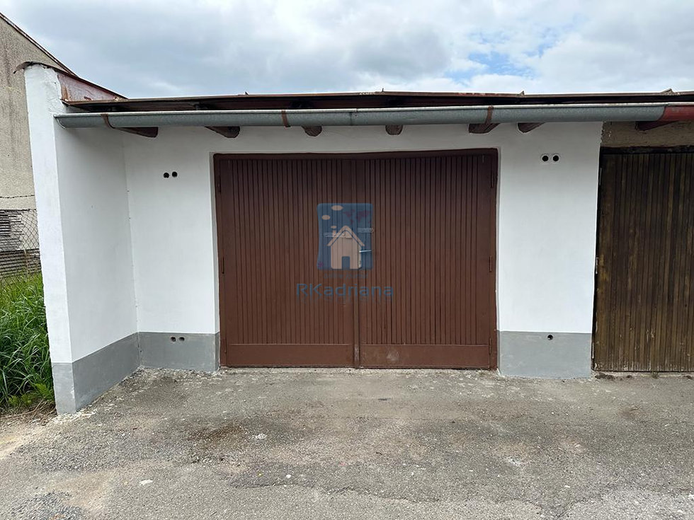 Pronájem garáže 19 m², Březnice