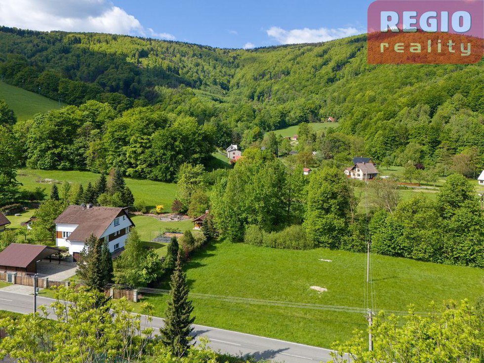 Prodej stavební parcely 1069 m², Řeka
