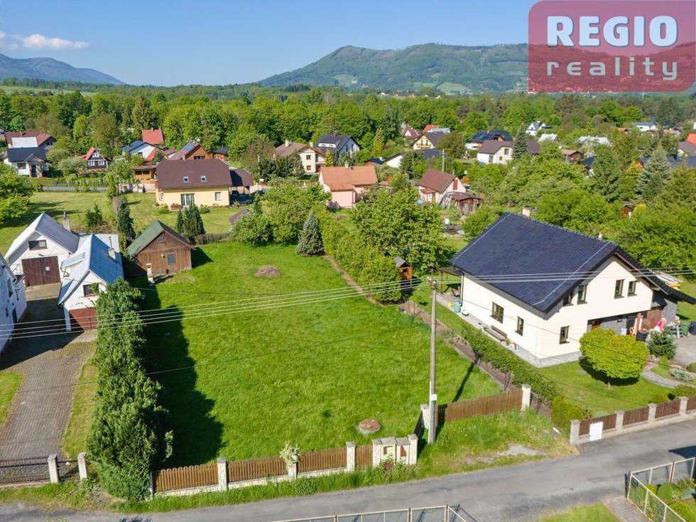 Prodej stavební parcely 1096 m², Ostravice