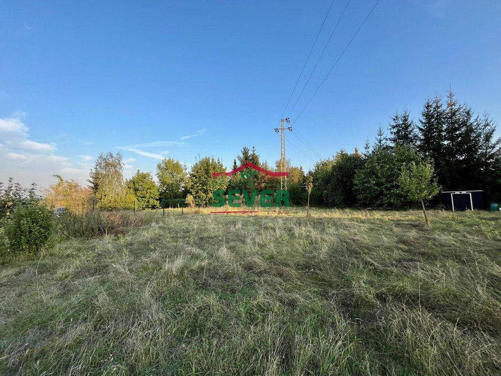 Prodej stavební parcely 800 m², Radonice