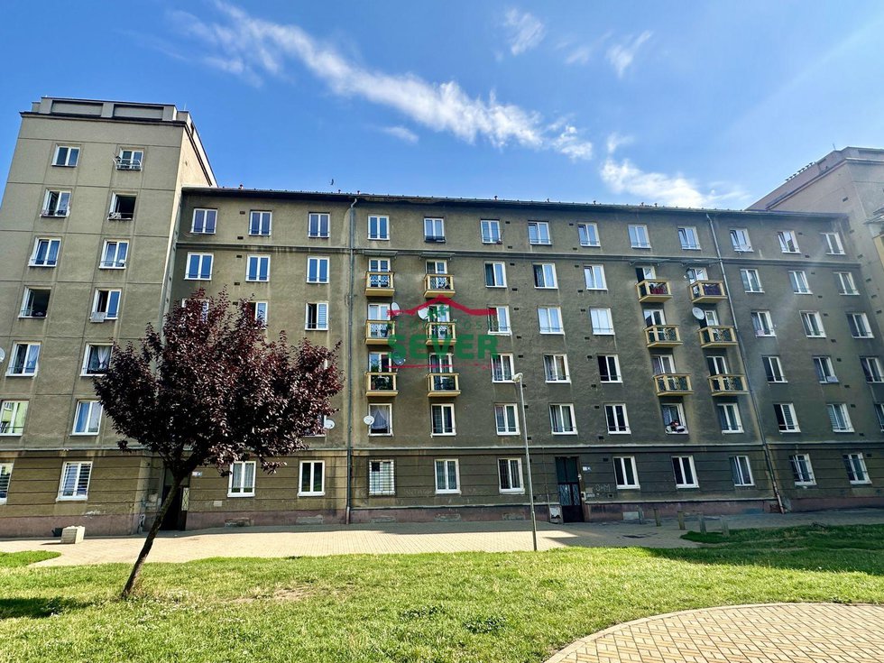 Prodej bytu 1+1 37 m², Most