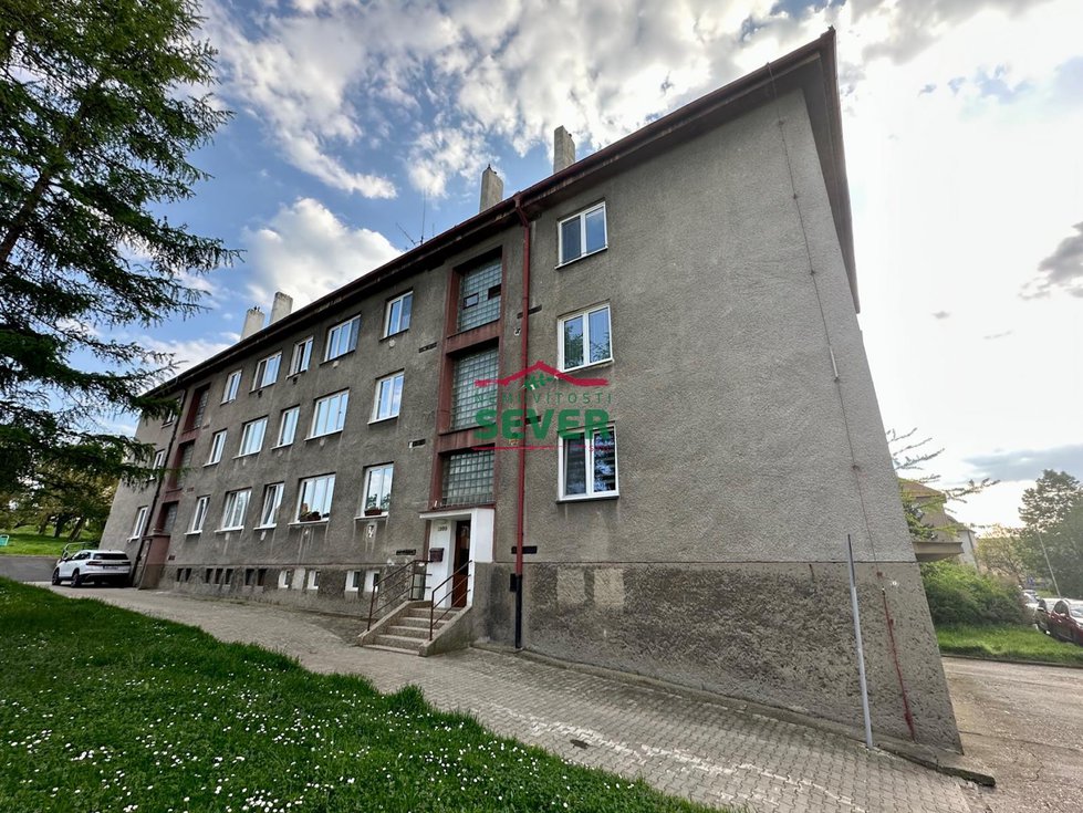 Prodej bytu 2+1 51 m², Louny