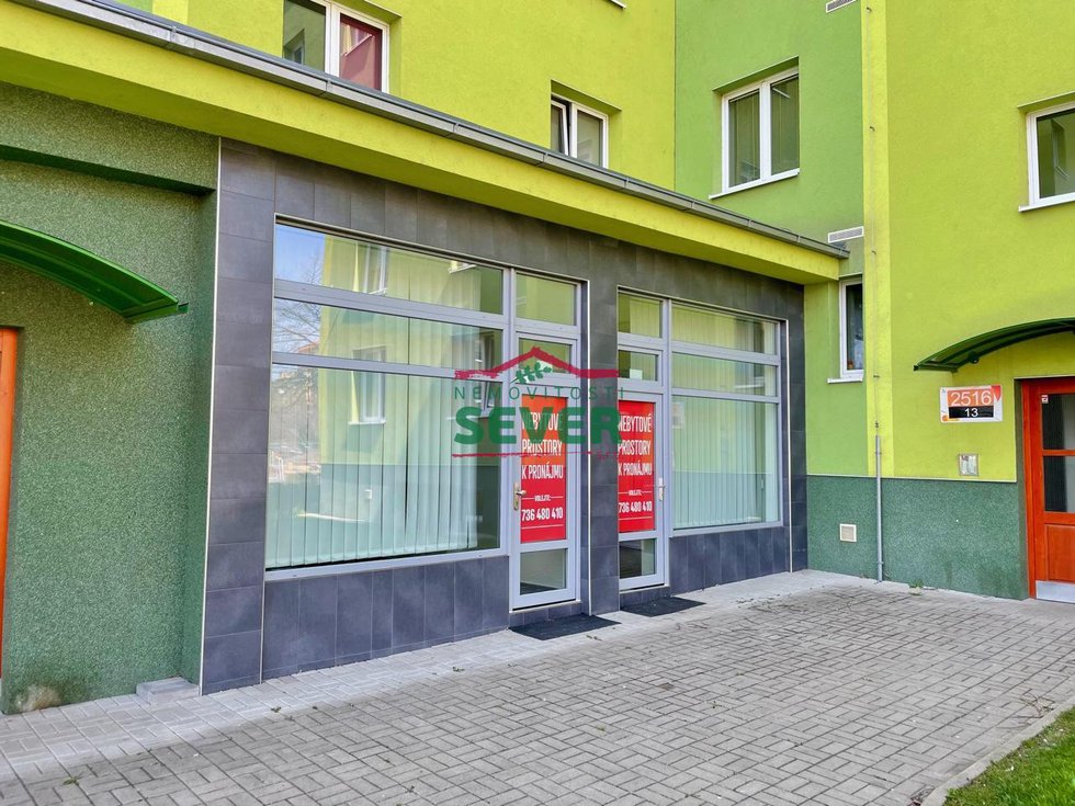 Pronájem kanceláře 44 m², Most