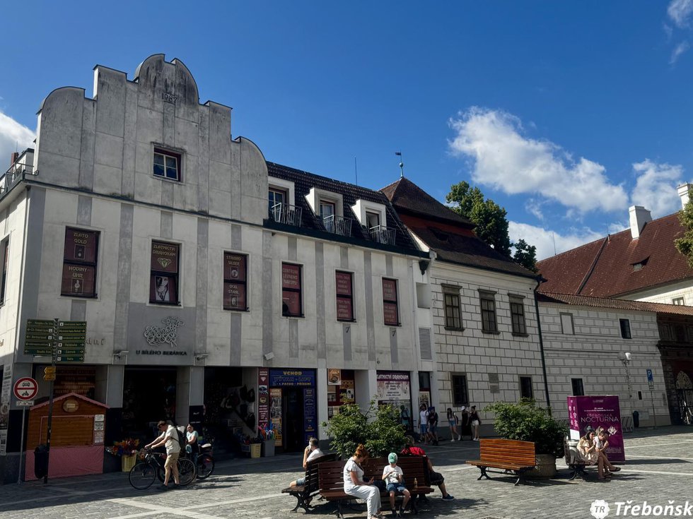 Pronájem obchodu 38 m², Třeboň