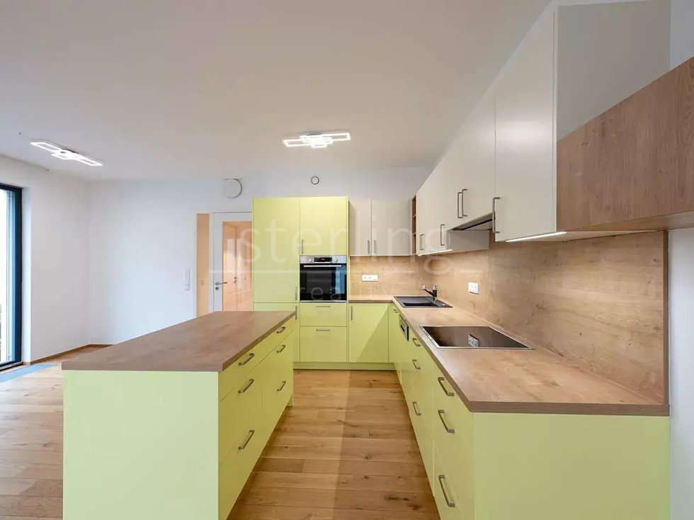 Pronájem bytu 4+kk 113 m², Praha