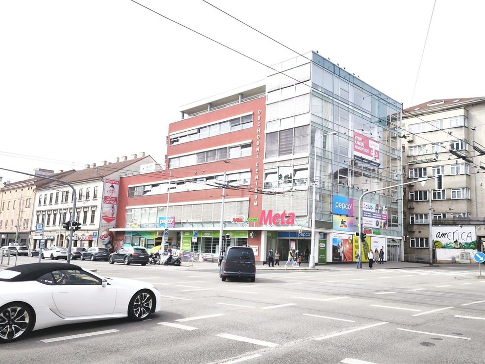 Pronájem kanceláře 100 m², Brno