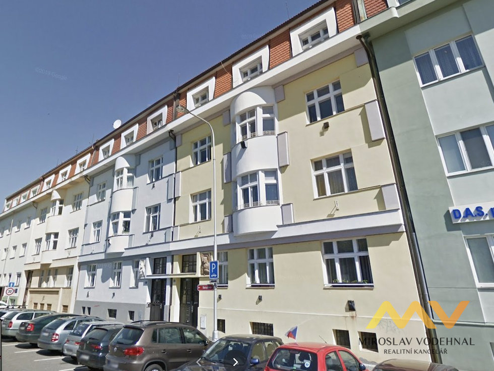 Pronájem bytu 1+kk, garsoniery 35 m², Hradec Králové