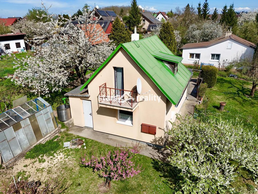 Prodej chaty 70 m², Zdiby
